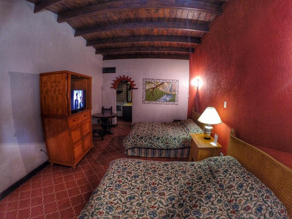 Hotel Parador Santa Cruz Creel Extérieur photo